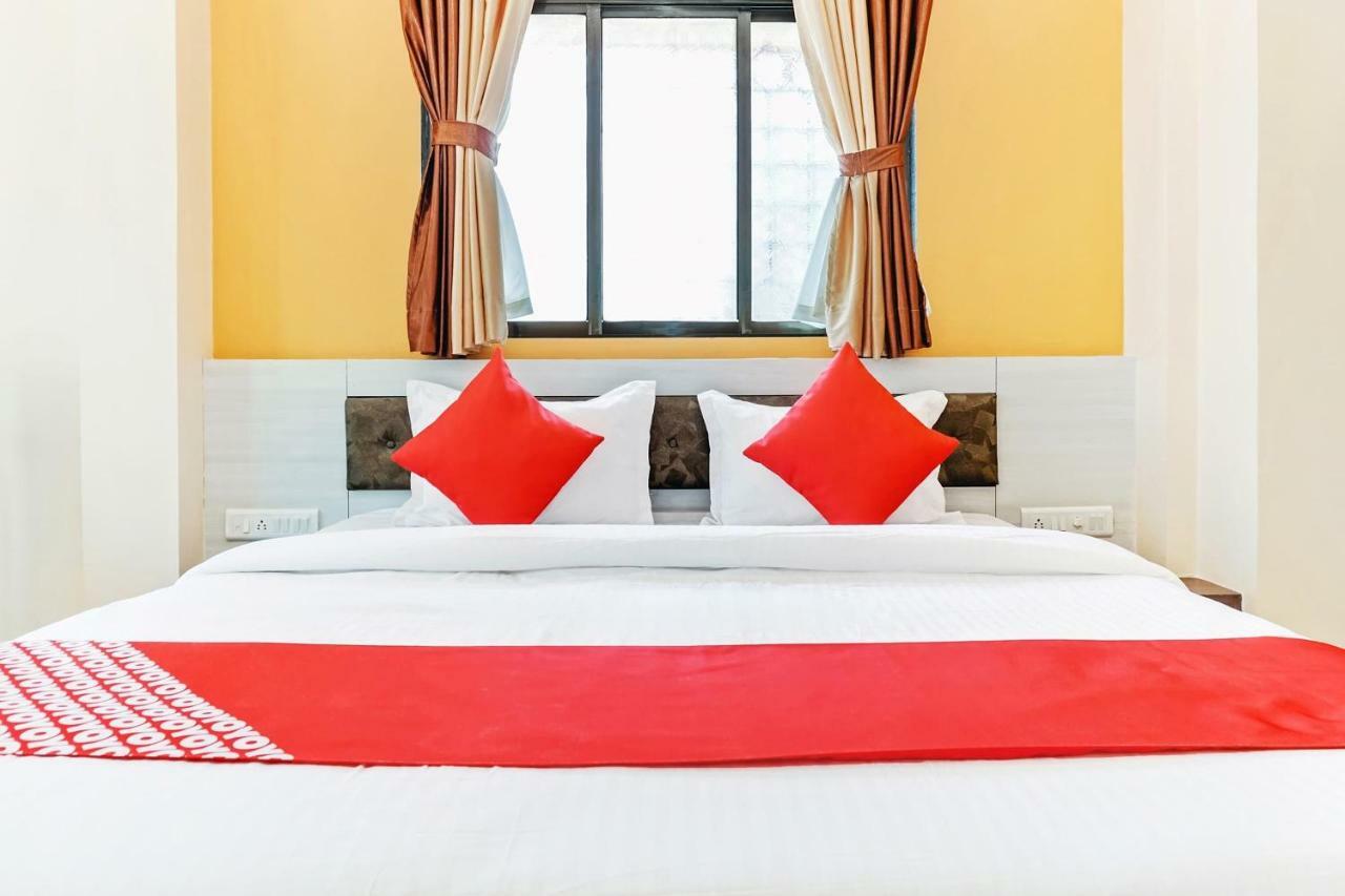 Oyo 29634 Hotel Navalai Pride Ratnāgiri Екстериор снимка