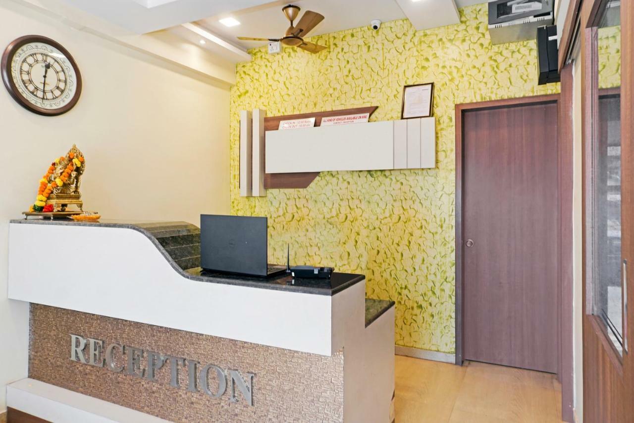 Oyo 29634 Hotel Navalai Pride Ratnāgiri Екстериор снимка